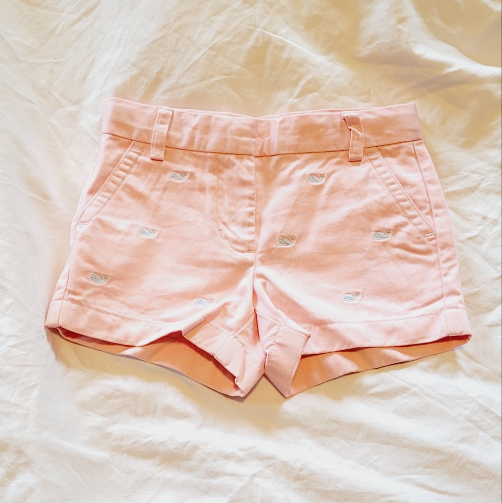 Vineyard Vines embroidered whale shorts sz 5